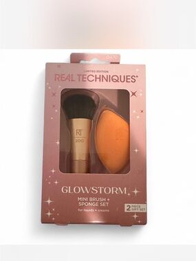 Real Techniques Glowstorm Mini Brush & Sponge Set